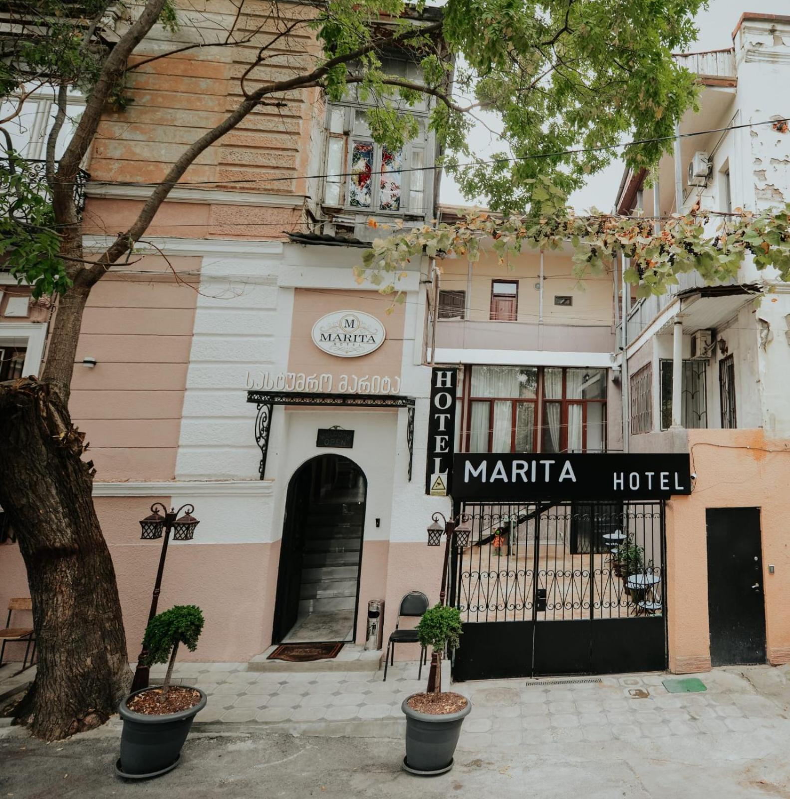Marita Hotel Tbilisi Esterno foto