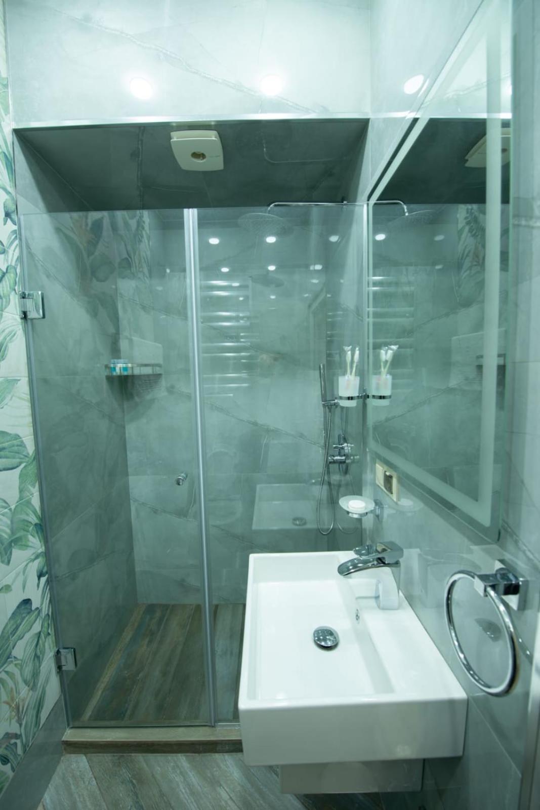 Marita Hotel Tbilisi Esterno foto
