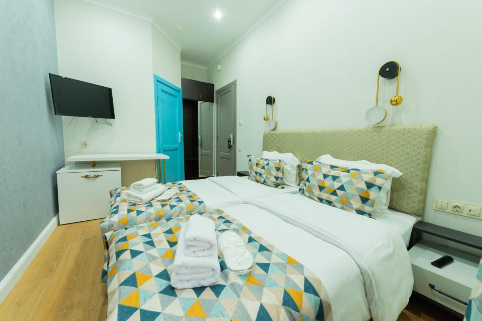 Marita Hotel Tbilisi Esterno foto
